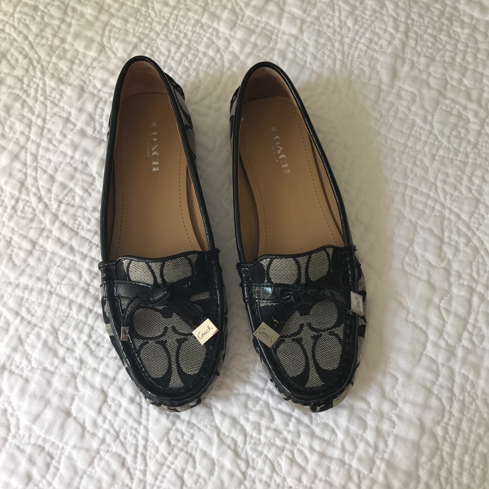 Coach Frida loafers size 36 (US 6)